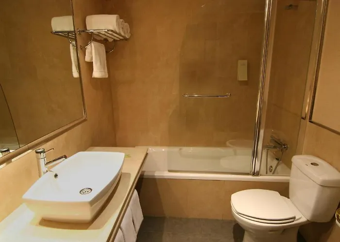 Hotel Alcantara Caces