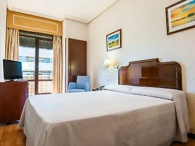 Hotel Alcantara Caces